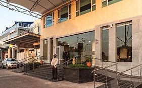 Acacia Premier Hotel